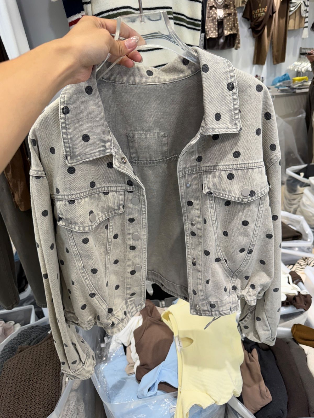 點點水洗牛仔外套