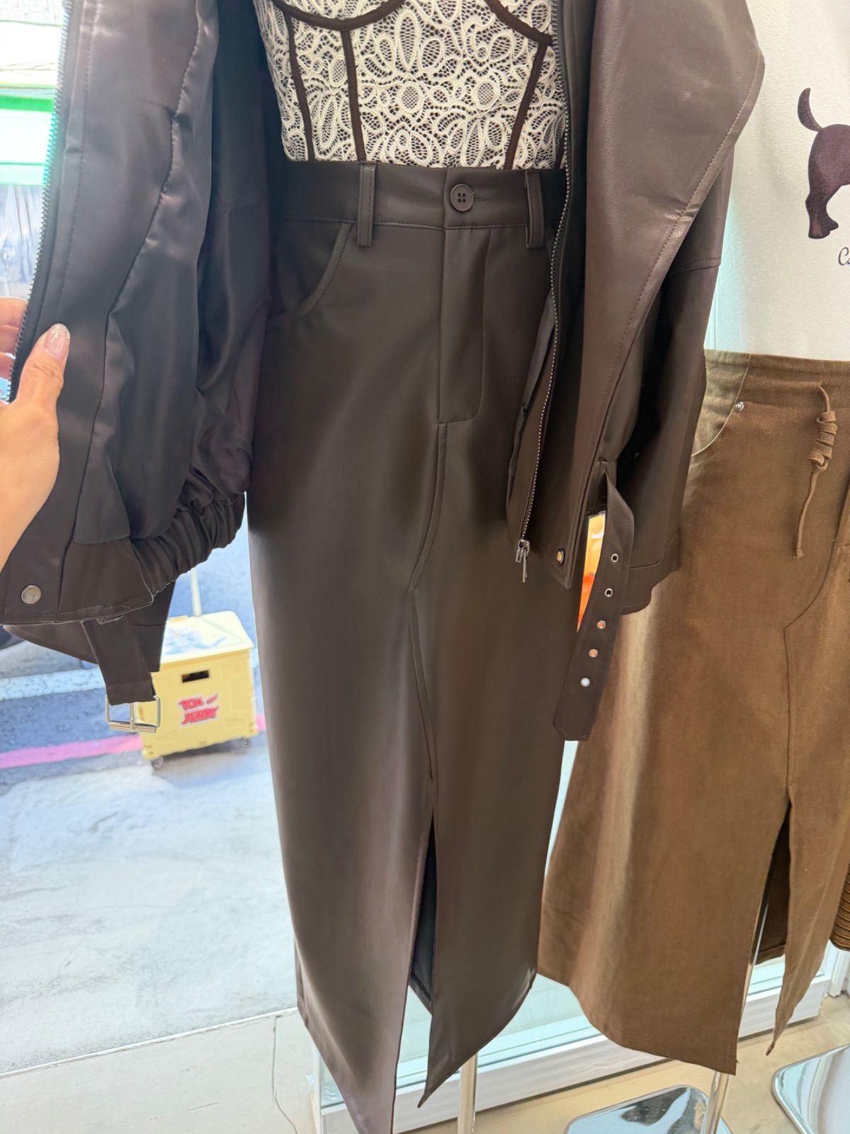 前開衩皮裙