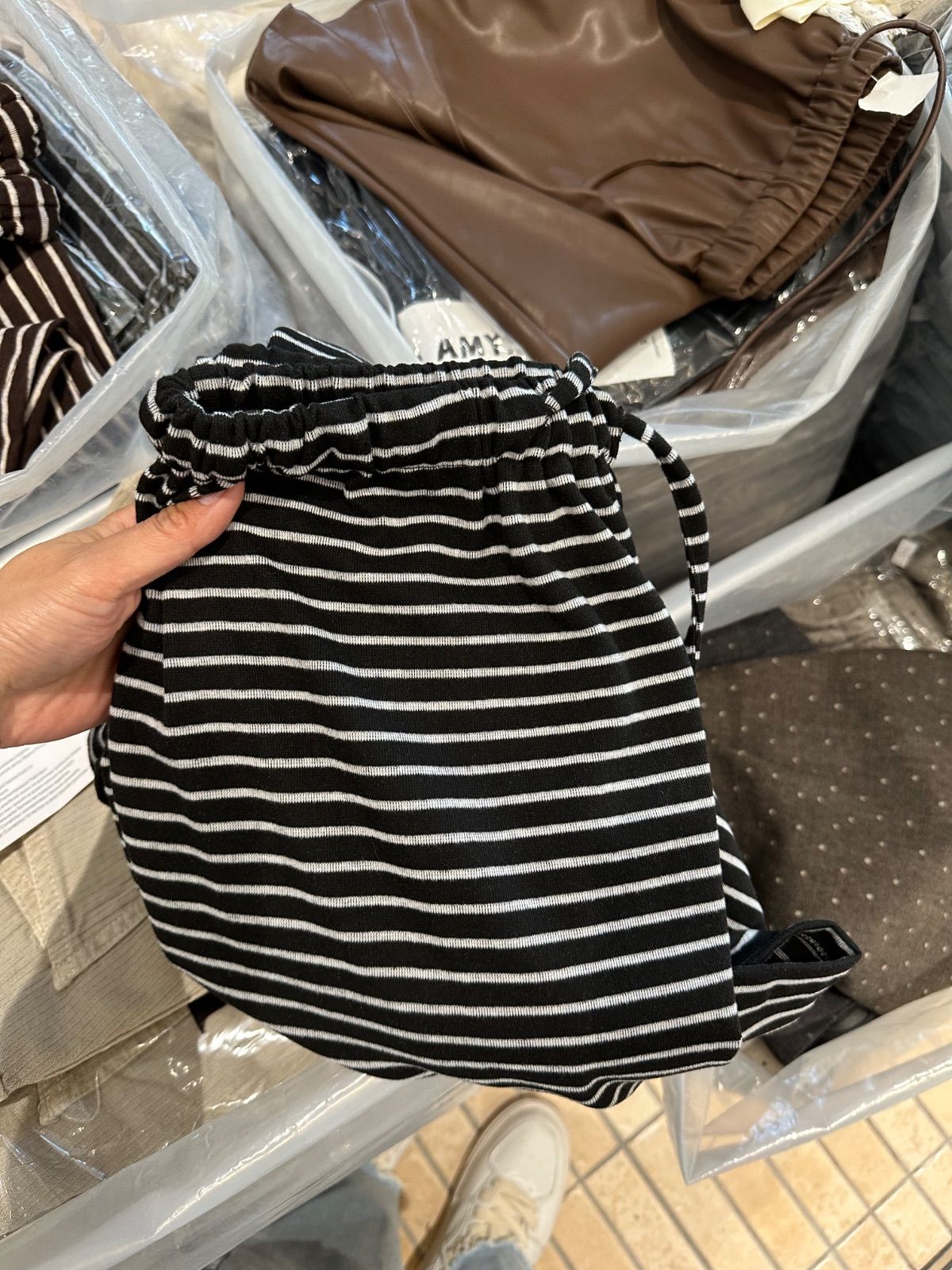 訂款條紋長裙